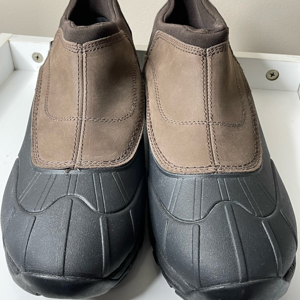 LL bean moc slip on sz 11 mens tried on never worn